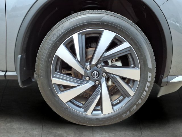 Used 2024 Nissan Murano SL FWD image 9