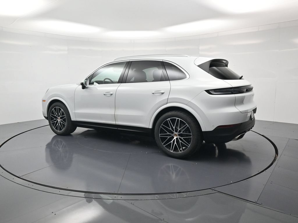 New 2026 Porsche Cayenne AWD/4WD image 3