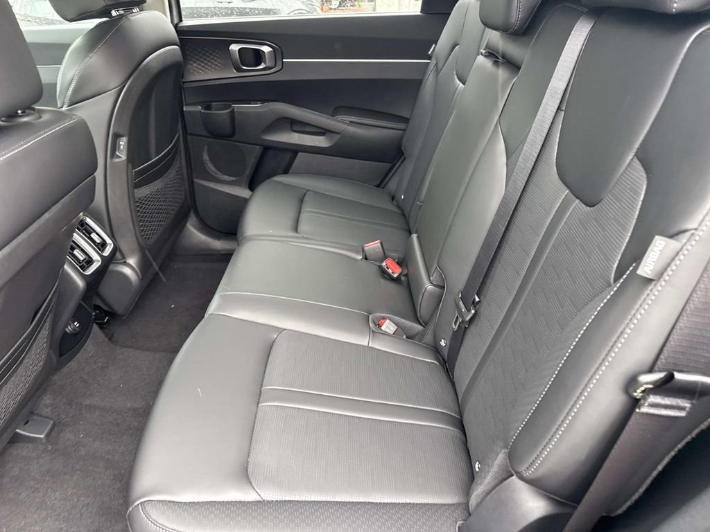 New 2026 Kia Sorento S AWD/4WD image 6