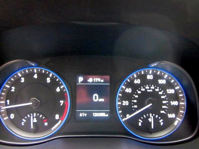 Used 2018 Hyundai Kona SEL image 15