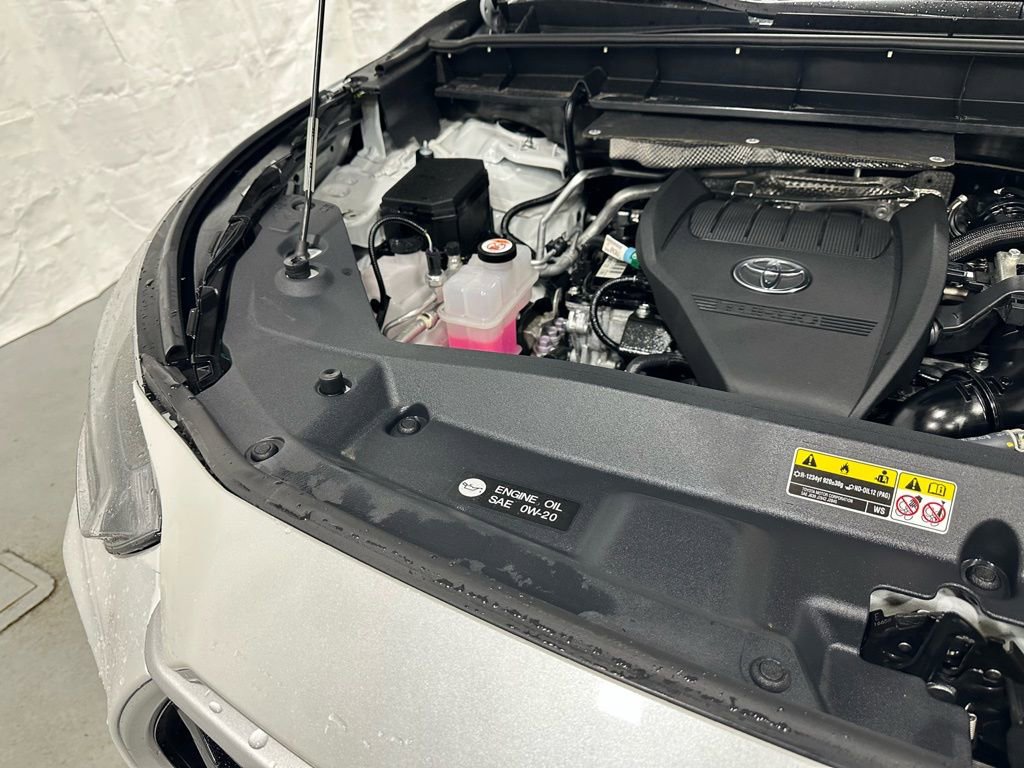 Used 2025 Toyota Highlander XLE image 68