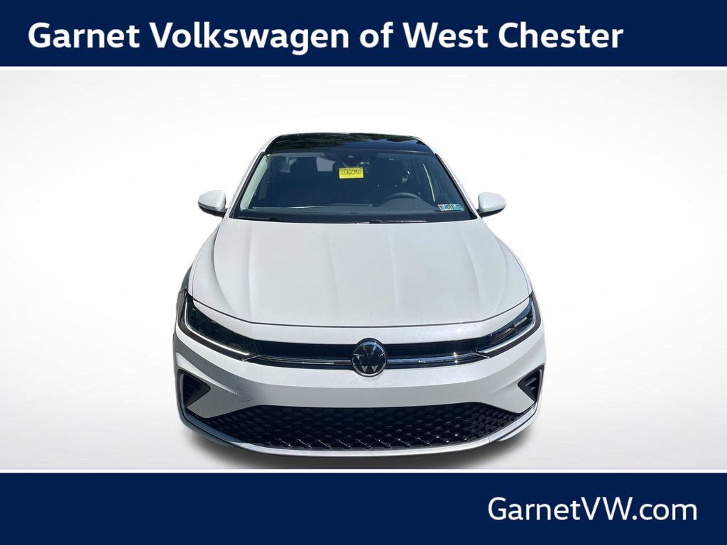 New 2026 Volkswagen Jetta SE FWD image 8