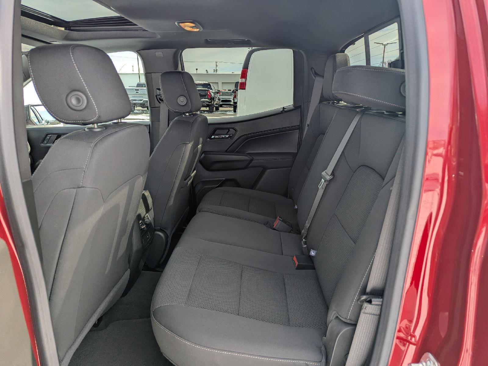 Certified 2024 Chevrolet Colorado LT w/ LT Convenience Package II image 25