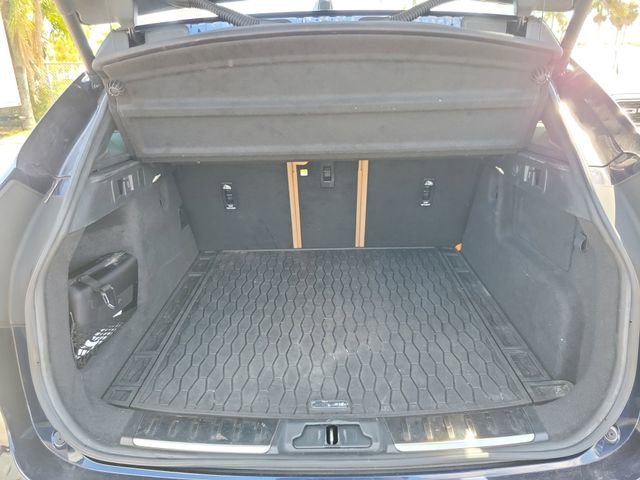 Used 2023 Jaguar F-PACE S image 6