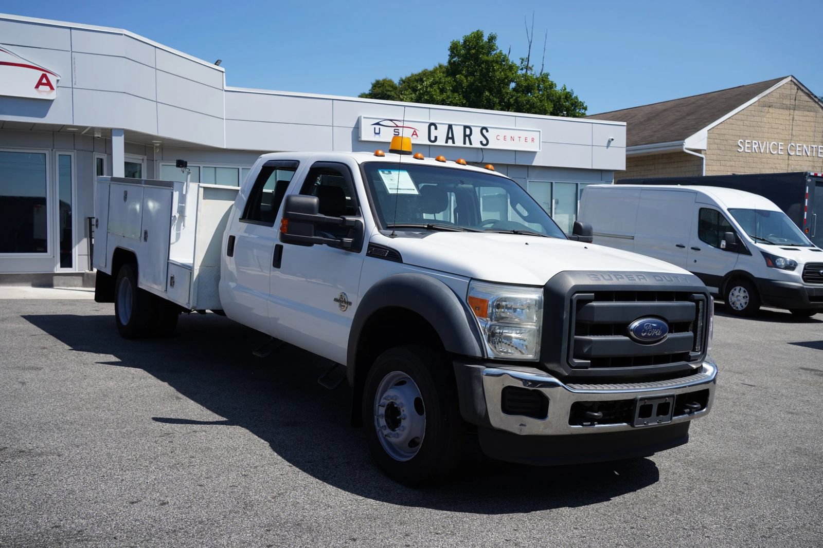 Used 2013 Ford F550 4x4 Crew Cab Super Duty w/ Payload Upgrade Pkg image 8