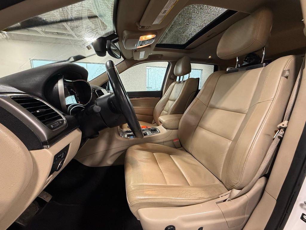 Used 2021 Jeep Grand Cherokee Limited AWD/4WD image 20