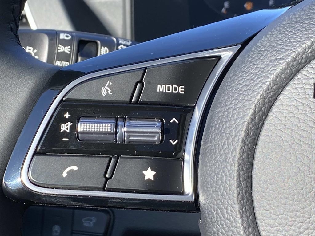 New 2026 Kia Seltos EX image 15