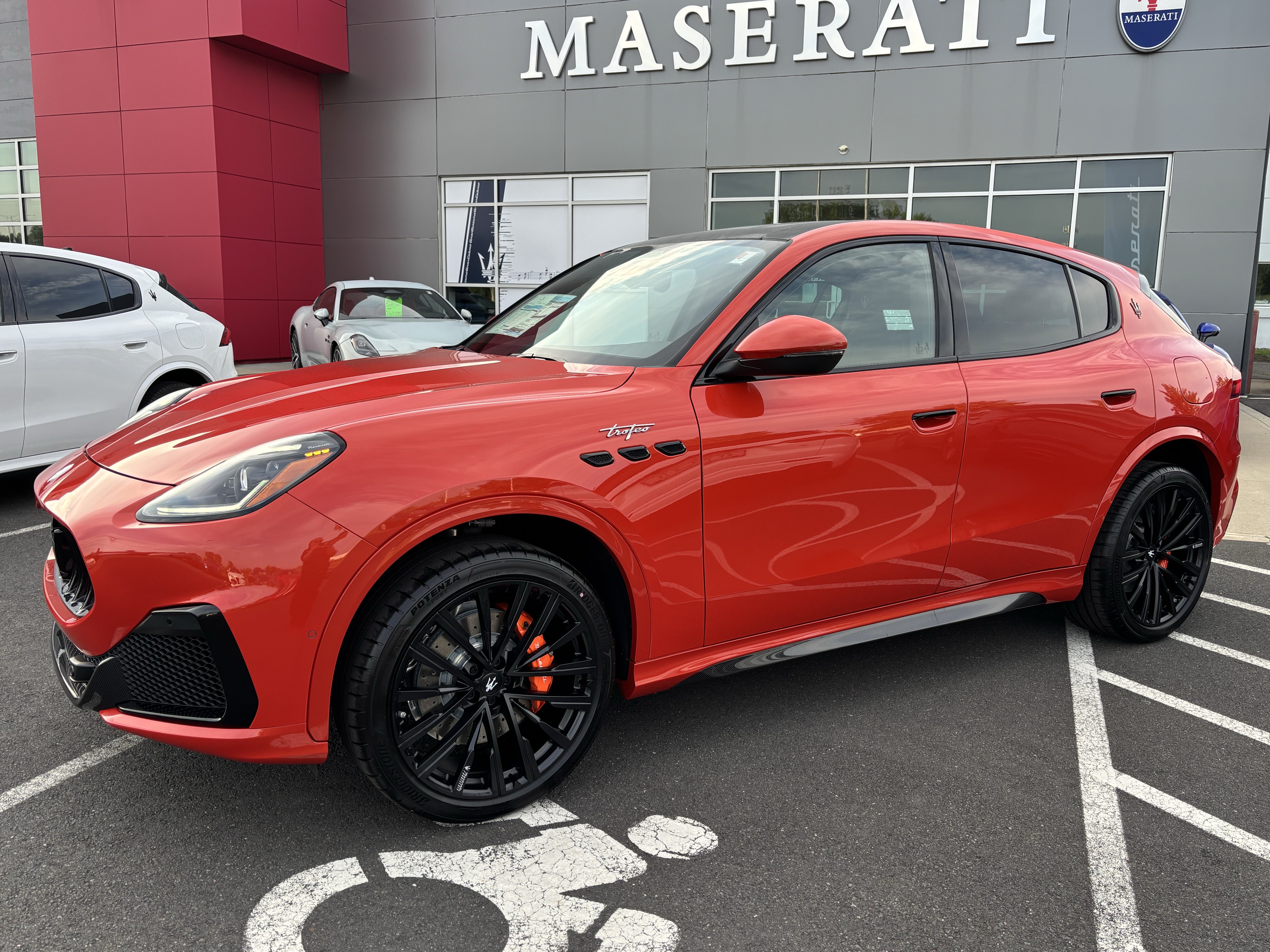 New 2026 Maserati Grecale Trofeo AWD/4WD image 3