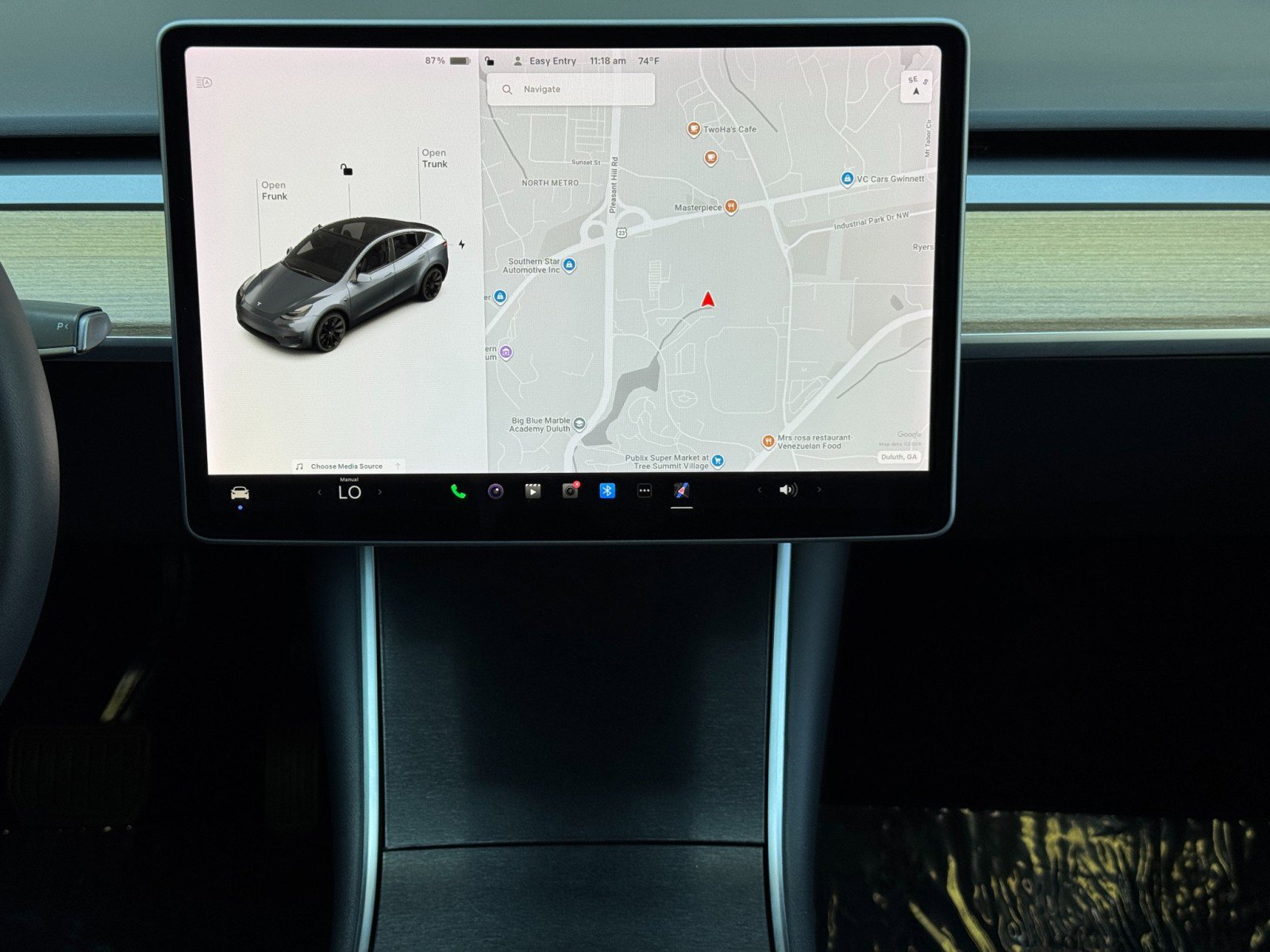 Used 2021 Tesla Model Y Long Range image 19