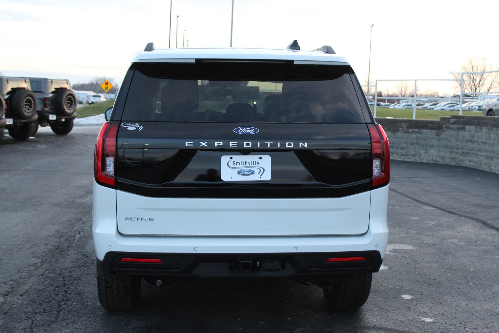 New 2025 Ford Expedition Active image 4