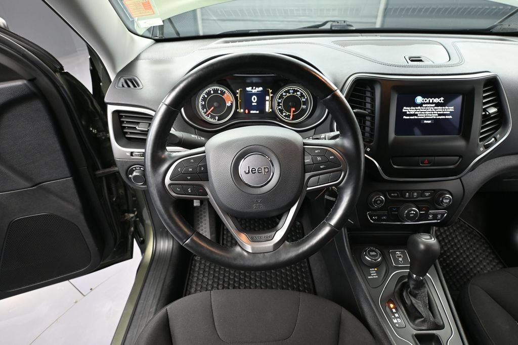 Used 2020 Jeep Cherokee Sport w/ Cold Weather Group AWD/4WD image 19