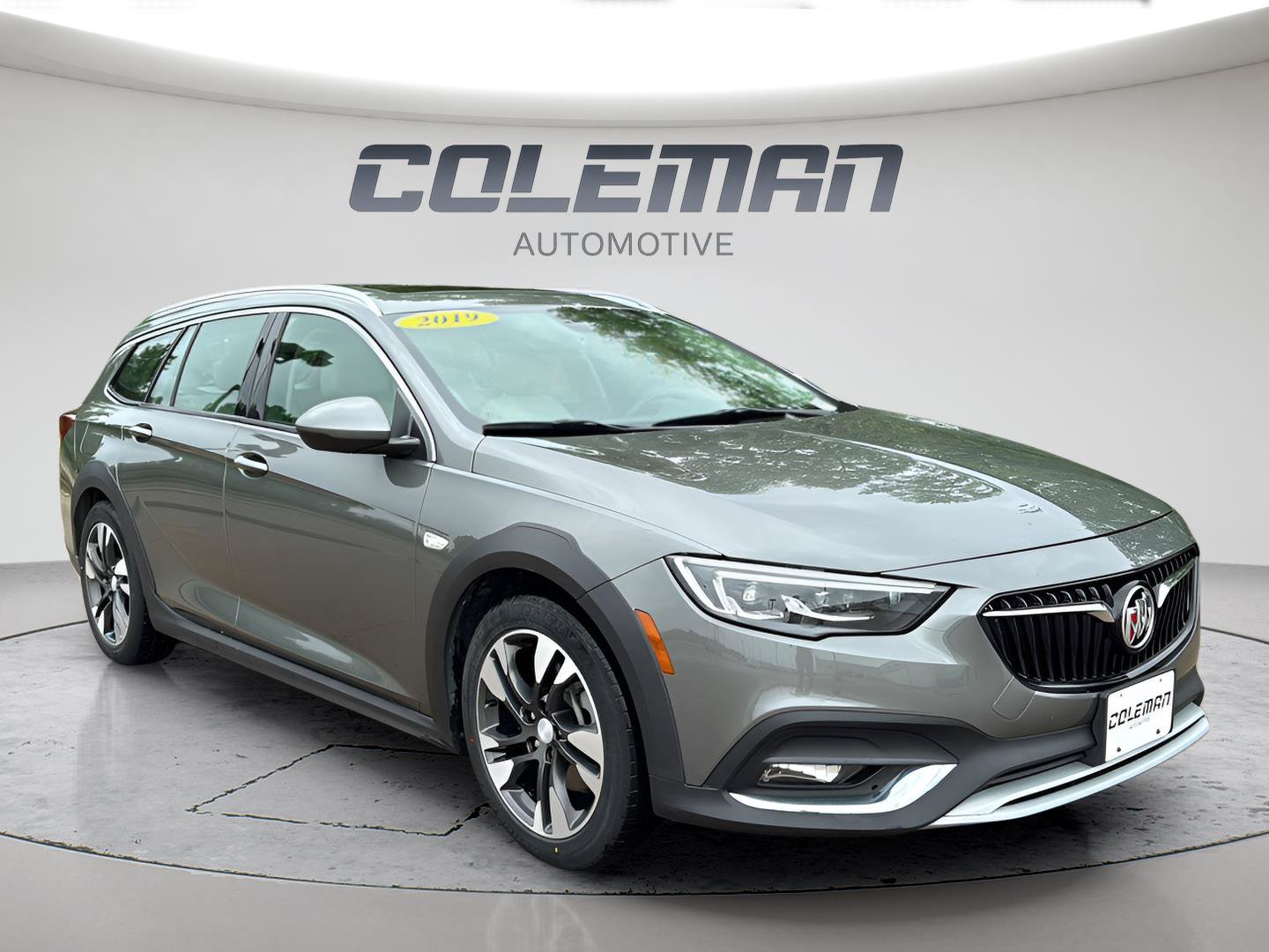 Used 2019 Buick Regal Essence w/ Driver Confidence Package I AWD/4WD image 10