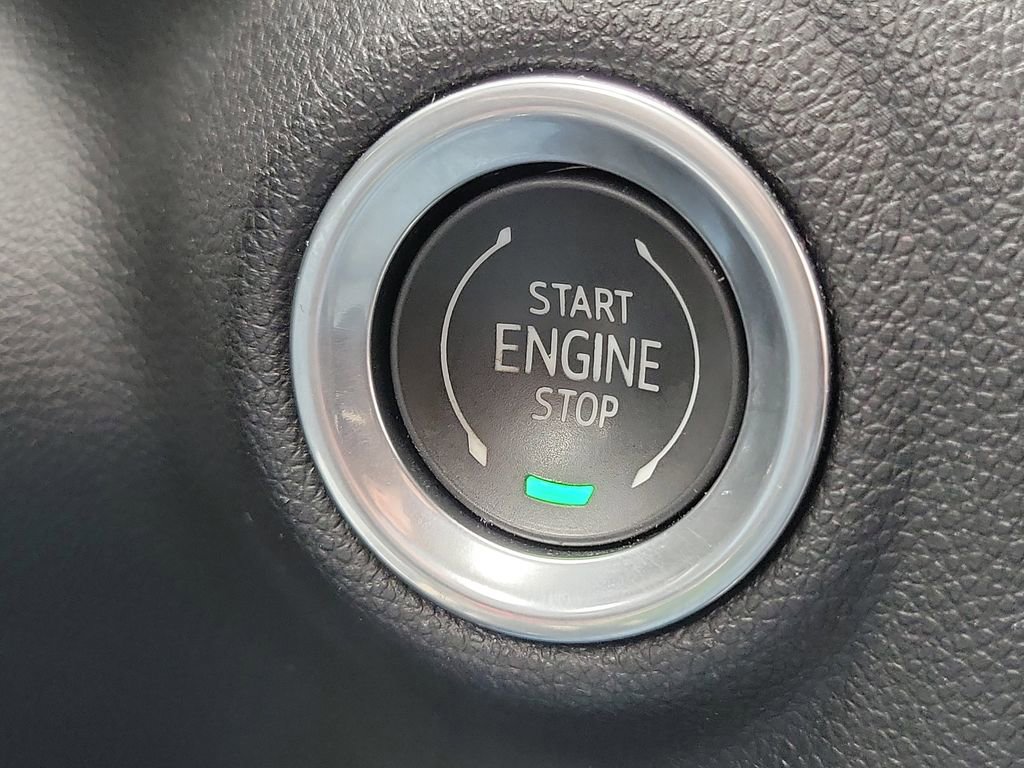 Certified 2019 Chevrolet Silverado 1500 LTZ w/ LTZ Plus Package AWD/4WD image 17