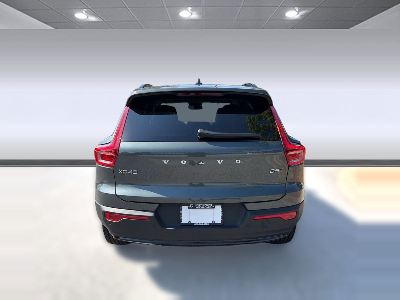 New 2026 Volvo XC40 B5 Plus w/ Climate Package AWD/4WD image 10