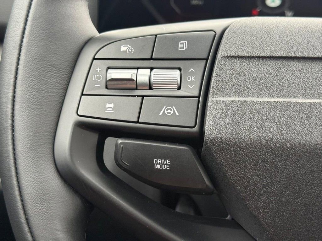 New 2026 Kia Sportage X-Line w/ X-Line Technology Package image 11