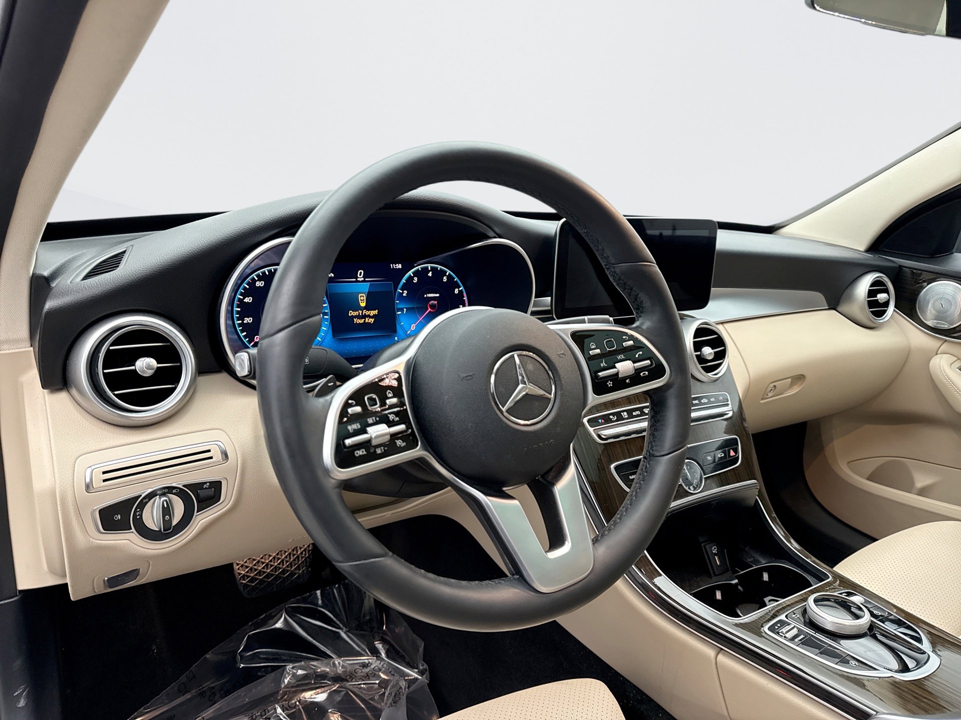 Used 2021 Mercedes-Benz C 300 4MATIC Sedan image 10