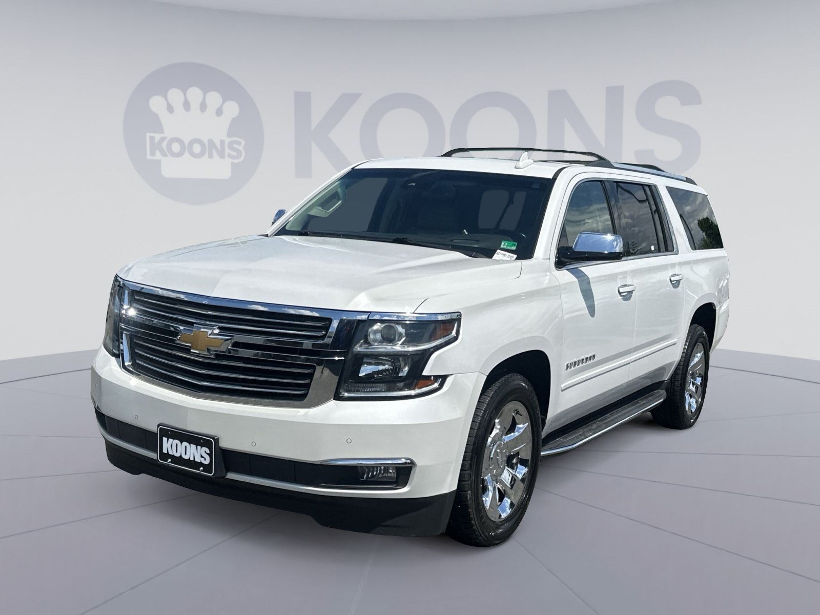 Used 2017 Chevrolet Suburban Premier AWD/4WD image 1