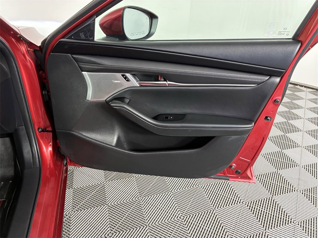 Used 2023 MAZDA MAZDA3 s image 37