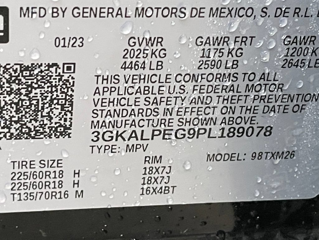Used 2023 GMC Terrain SLT FWD image 31