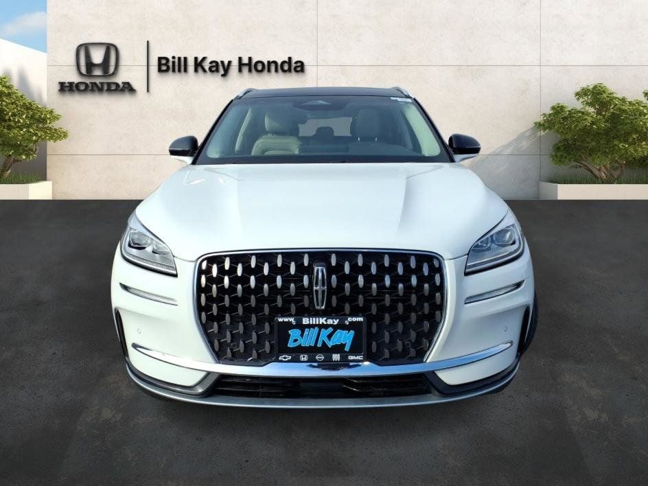 Used 2023 Lincoln Corsair Reserve w/ Equipment Group 201A image 9