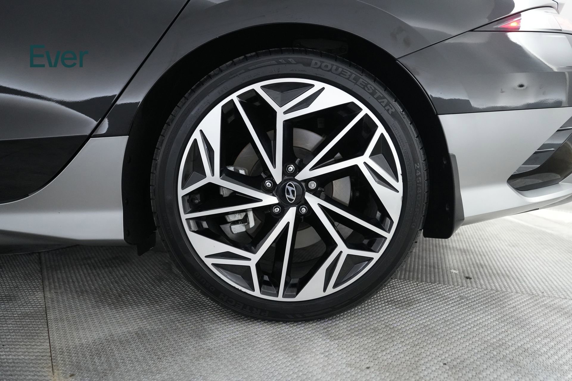 Used 2023 Hyundai Ioniq 6 Limited RWD image 9