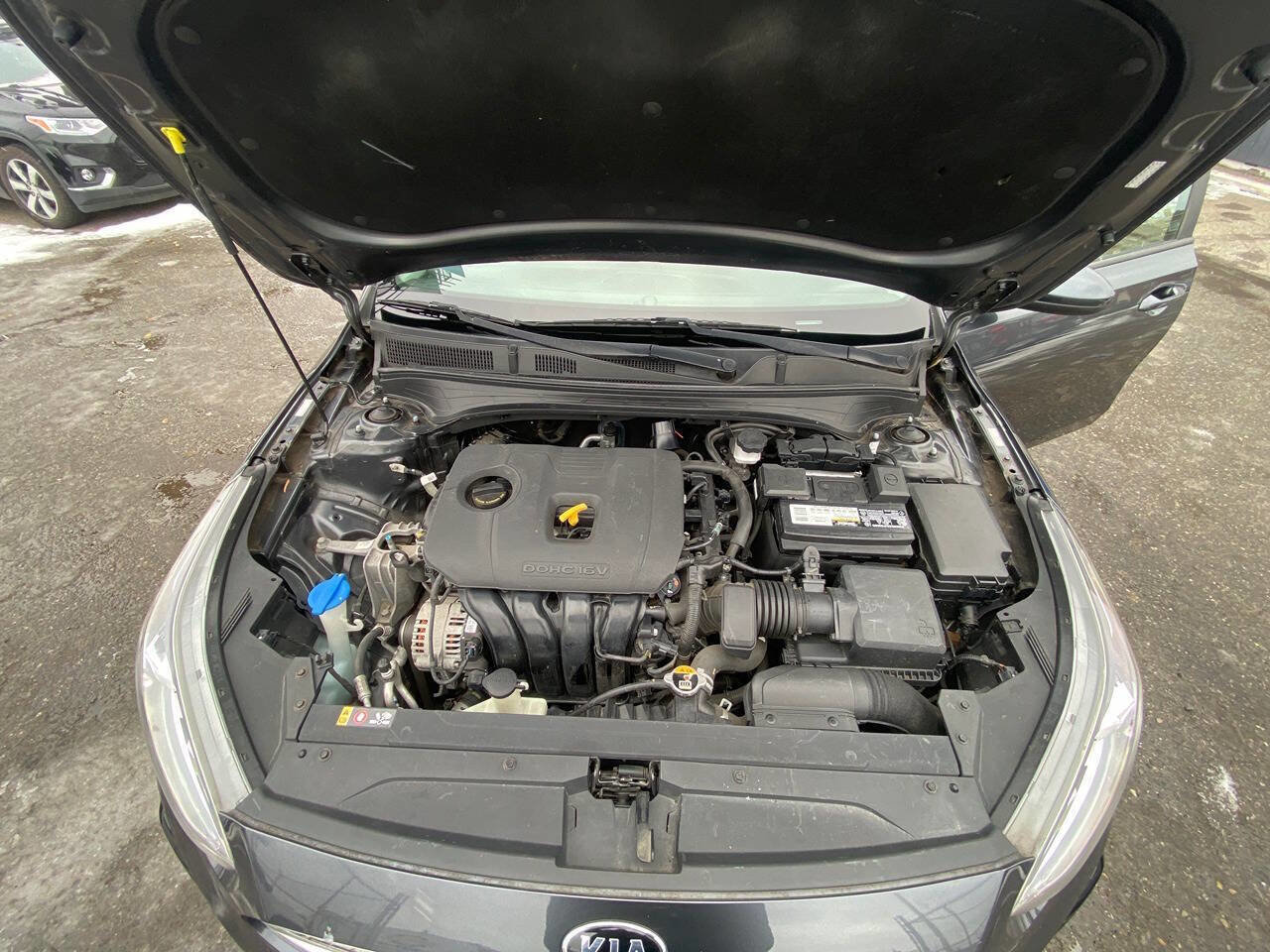 Used 2019 Kia Forte S image 28