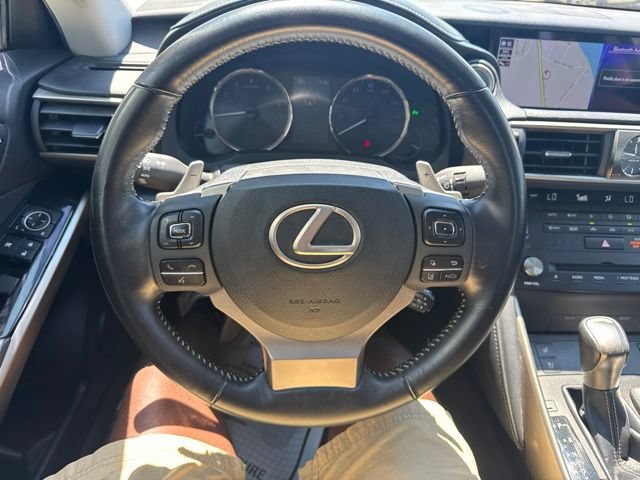 Used 2018 Lexus IS 300 AWD w/ Comfort Package image 17