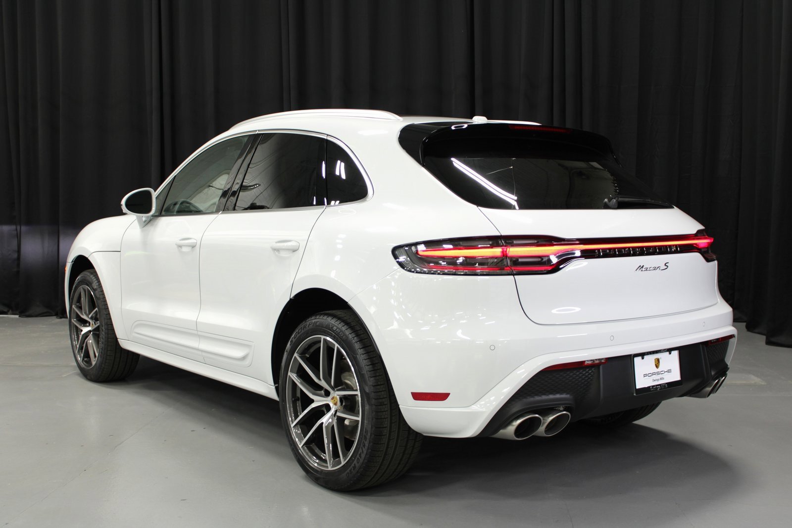 New 2025 Porsche Macan S image 3