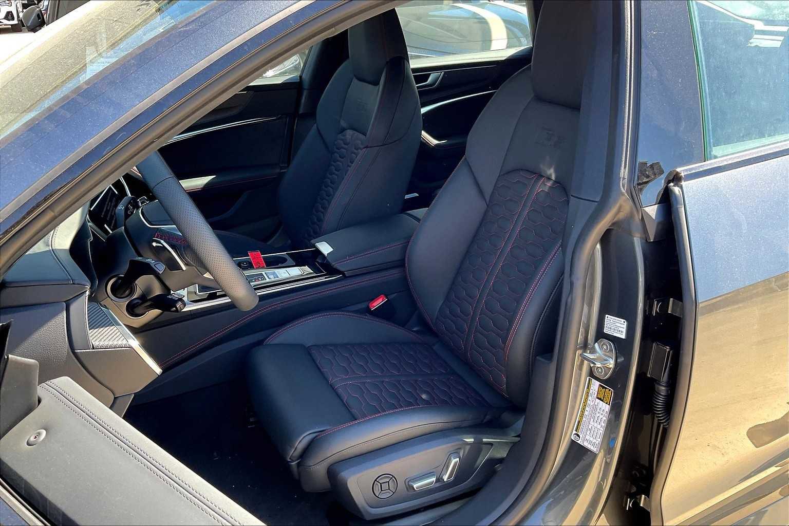 New 2026 Audi RS 7 Performance image 9