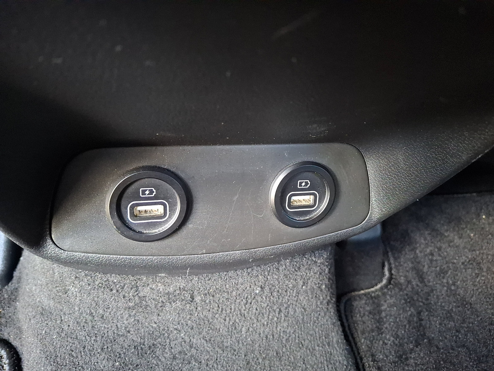 Used 2023 Hyundai Santa Fe SEL AWD/4WD image 11