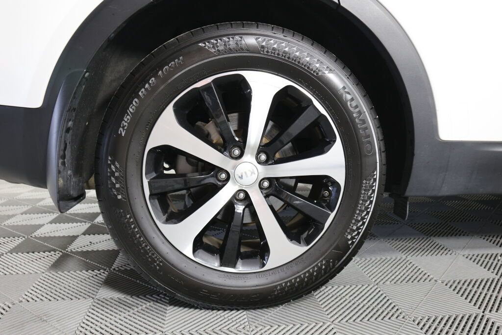 Used 2018 Kia Sorento EX AWD/4WD image 7