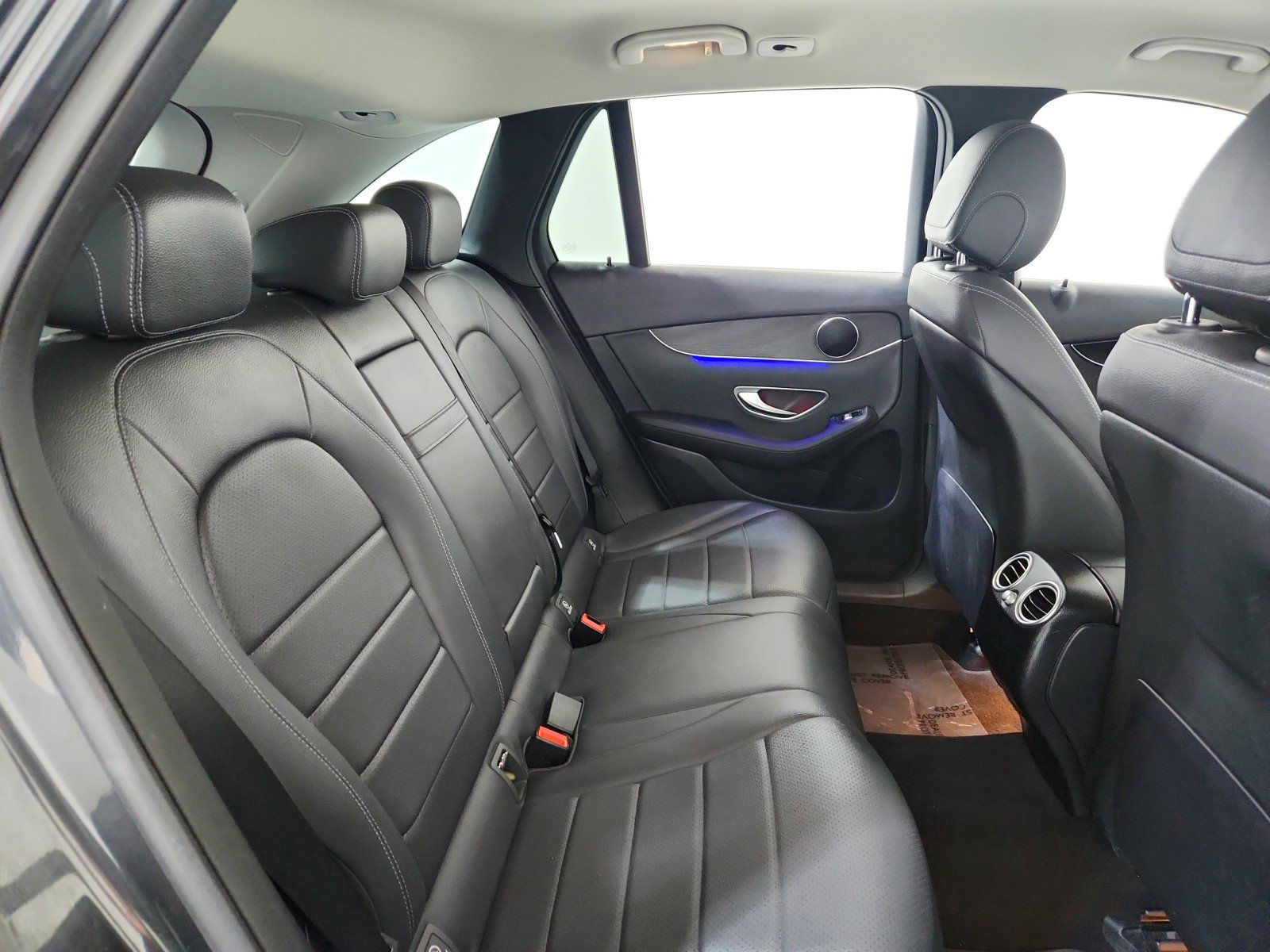 Certified 2022 Mercedes-Benz GLC 300 image 36