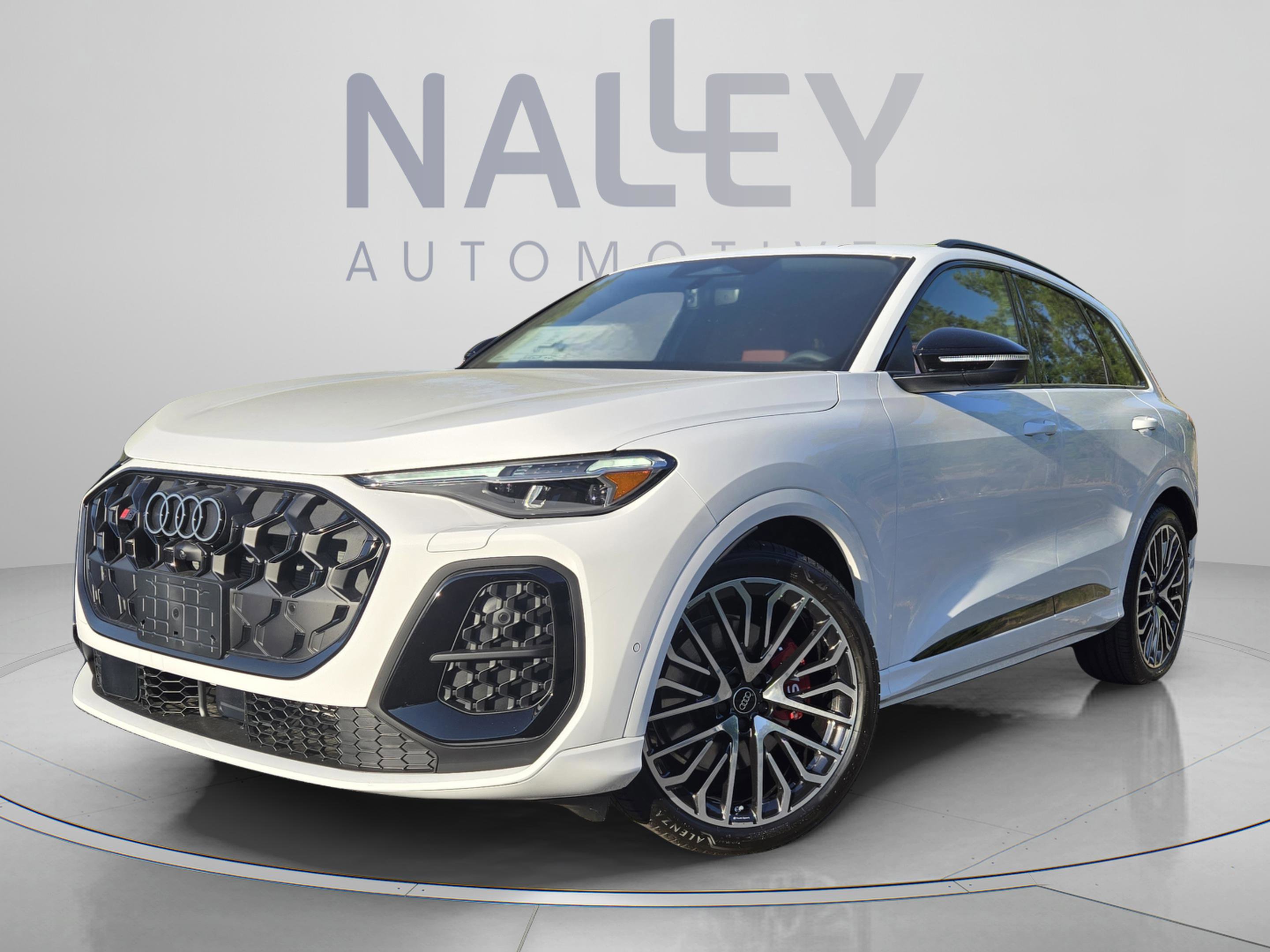 New 2026 Audi SQ5 Prestige AWD/4WD image 1