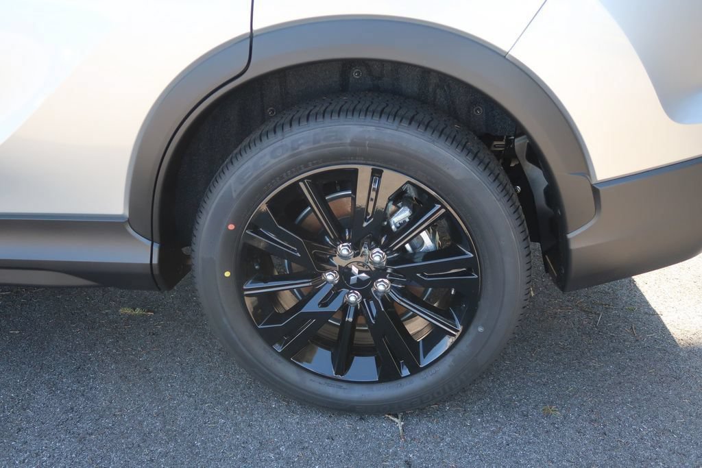 New 2026 Mitsubishi Eclipse Cross LE AWD/4WD image 13
