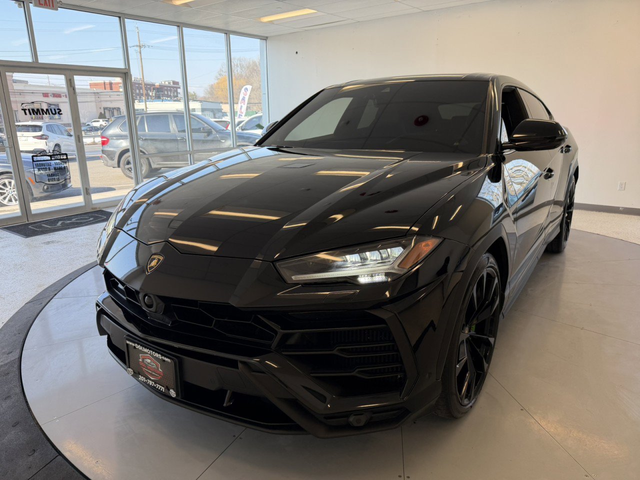 Used 2022 Lamborghini Urus image 84