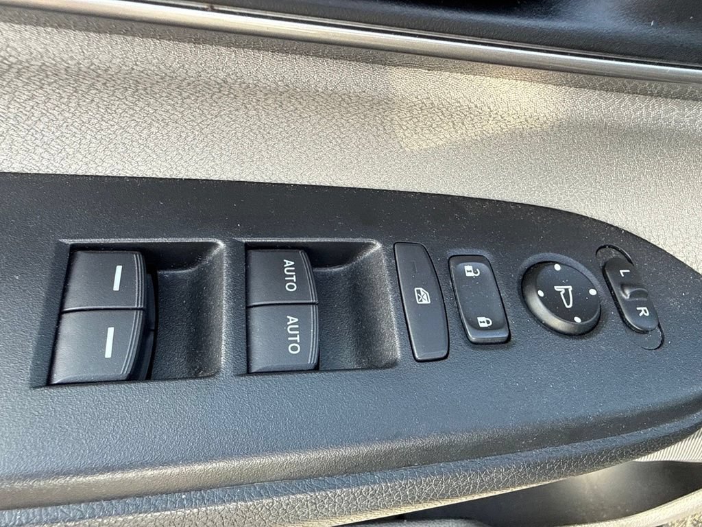 Used 2020 Honda CR-V EX image 18