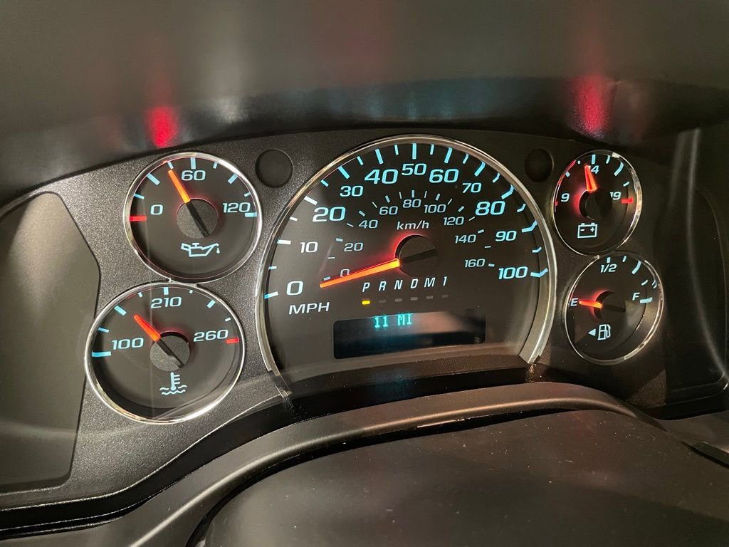 New 2025 Chevrolet Express 3500 Extended w/ Driver Convenience Package image 20