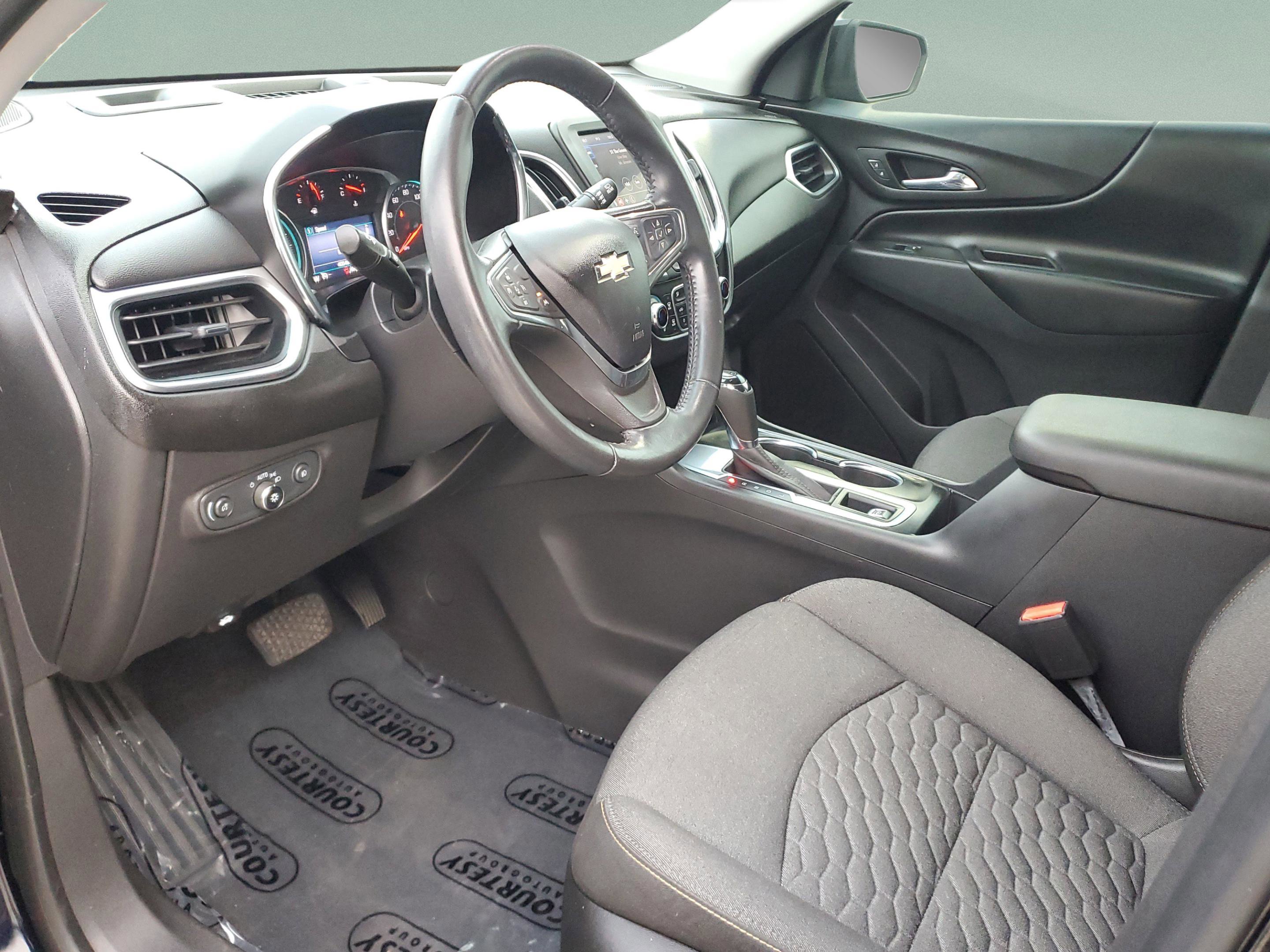 Used 2020 Chevrolet Equinox LT image 19