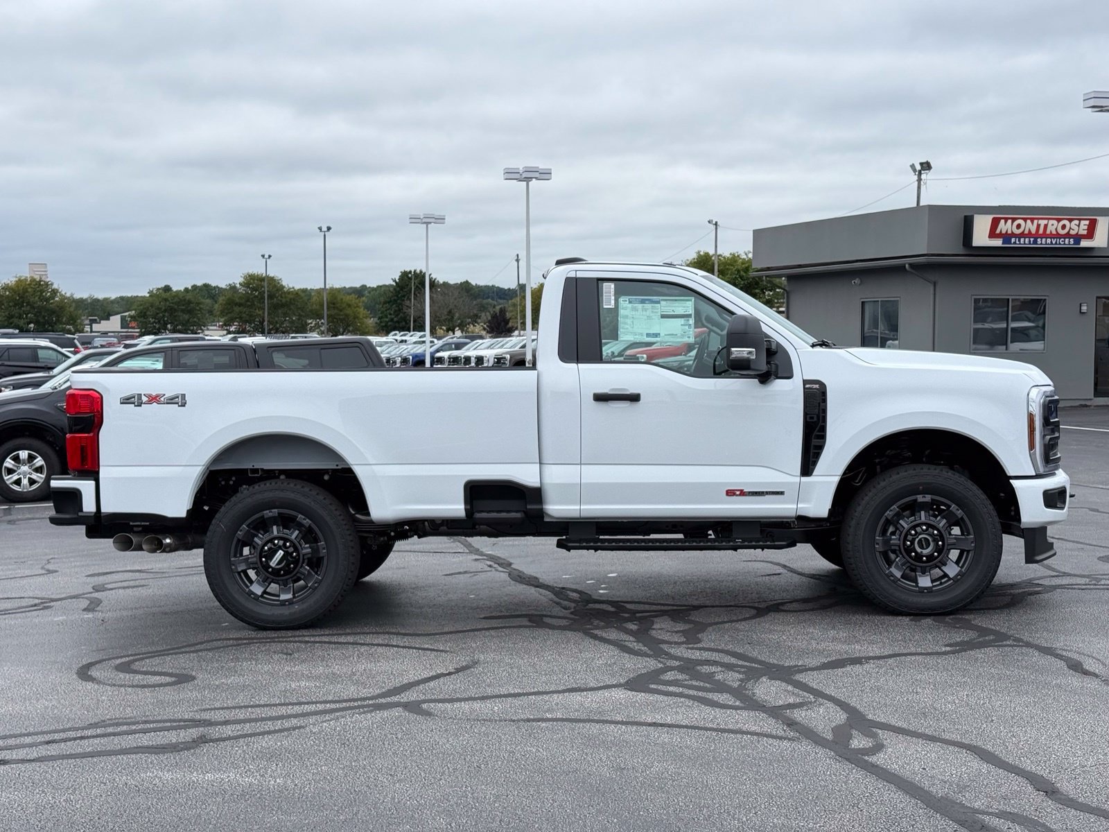 New 2027 Ford F350 XL w/ STX Appearance Package AWD/4WD image 8
