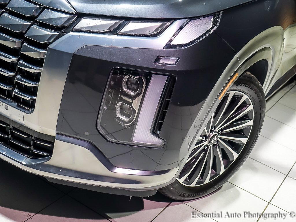 Used 2024 Hyundai Palisade Calligraphy image 8