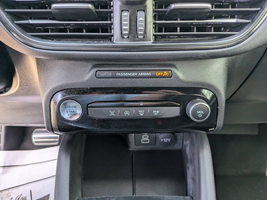 Used 2024 Ford Escape ST-Line w/ Tech Pack #1 FWD image 26