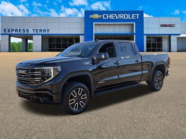 Used 2026 GMC Sierra 1500 AT4 w/ AT4 Premium Package AWD/4WD image 4