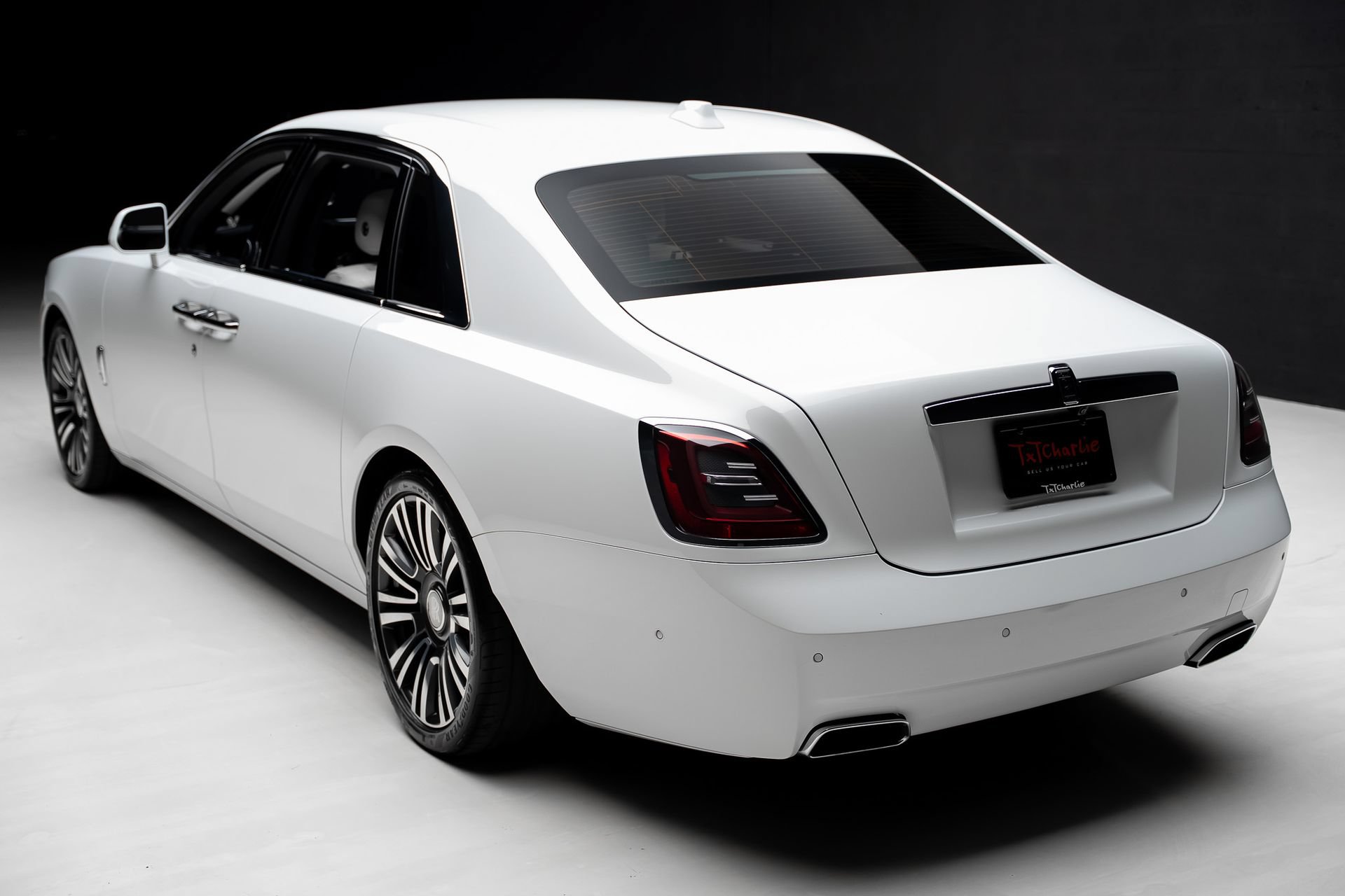 Used 2022 Rolls-Royce Ghost Extended Wheelbase AWD/4WD image 23