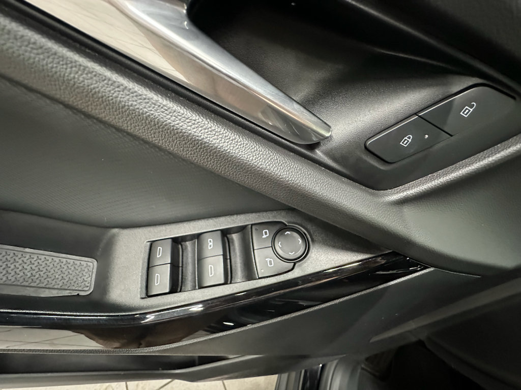 Certified 2025 Chevrolet Equinox LT AWD/4WD image 20