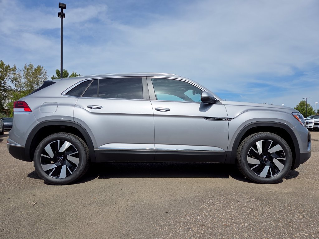 New 2026 Volkswagen Atlas Cross Sport SEL AWD/4WD image 15