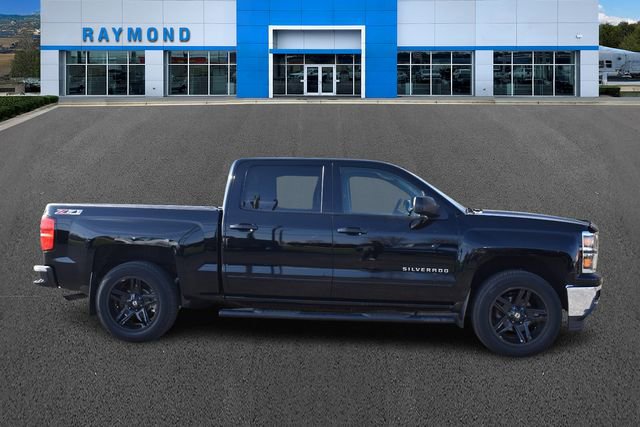 Used 2015 Chevrolet Silverado 1500 LT w/ LT Convenience Package AWD/4WD image 2