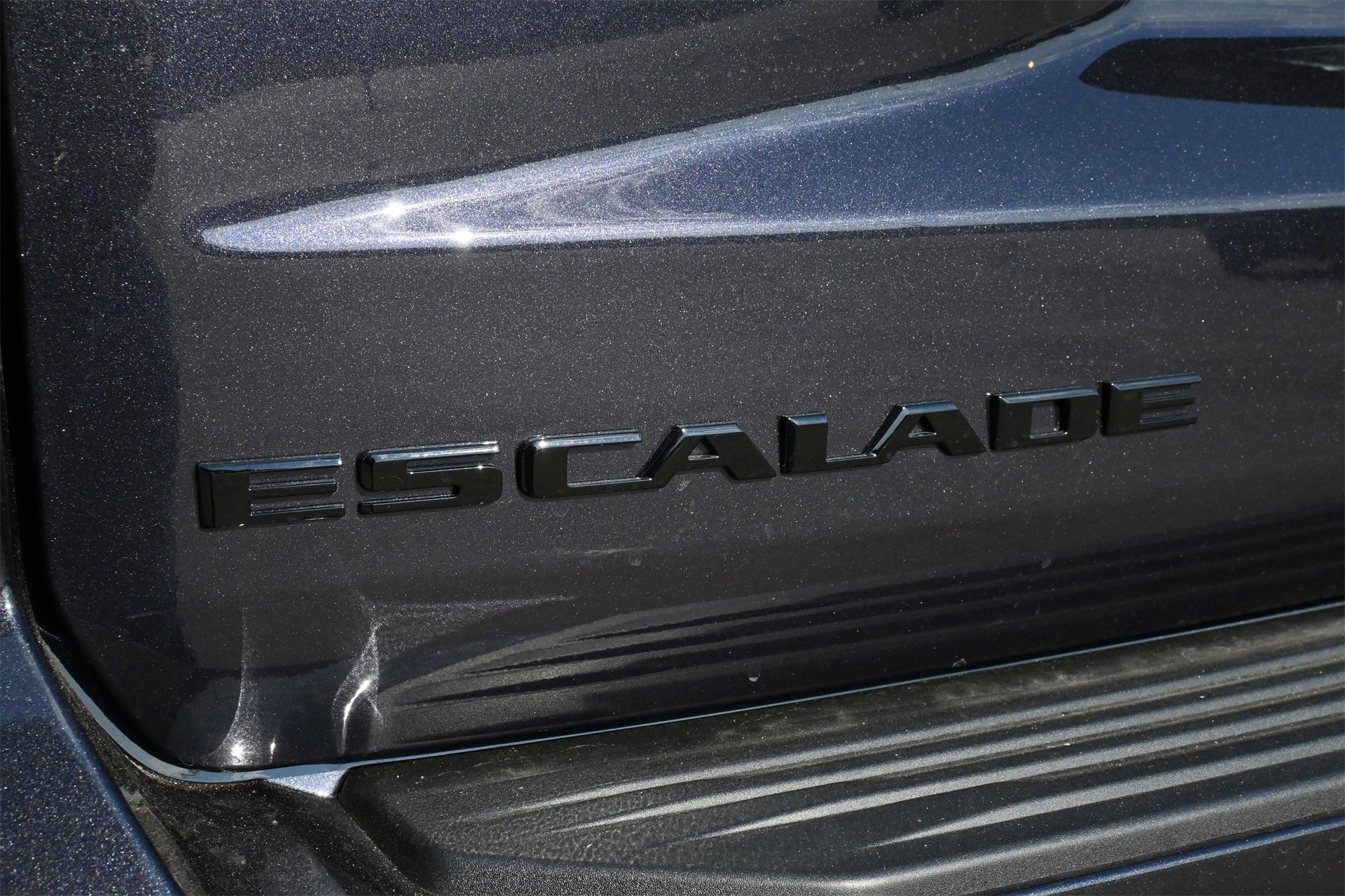 New 2025 Cadillac Escalade Sport Platinum w/ LPO, ONYX Package image 22