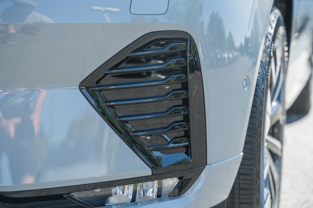 New 2027 Volvo XC60 B5 Ultra AWD/4WD image 16