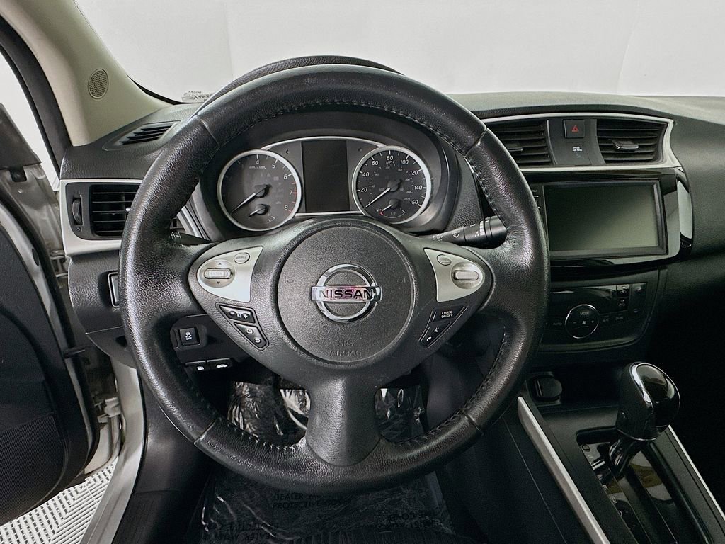 Used 2019 Nissan Sentra SV FWD image 16