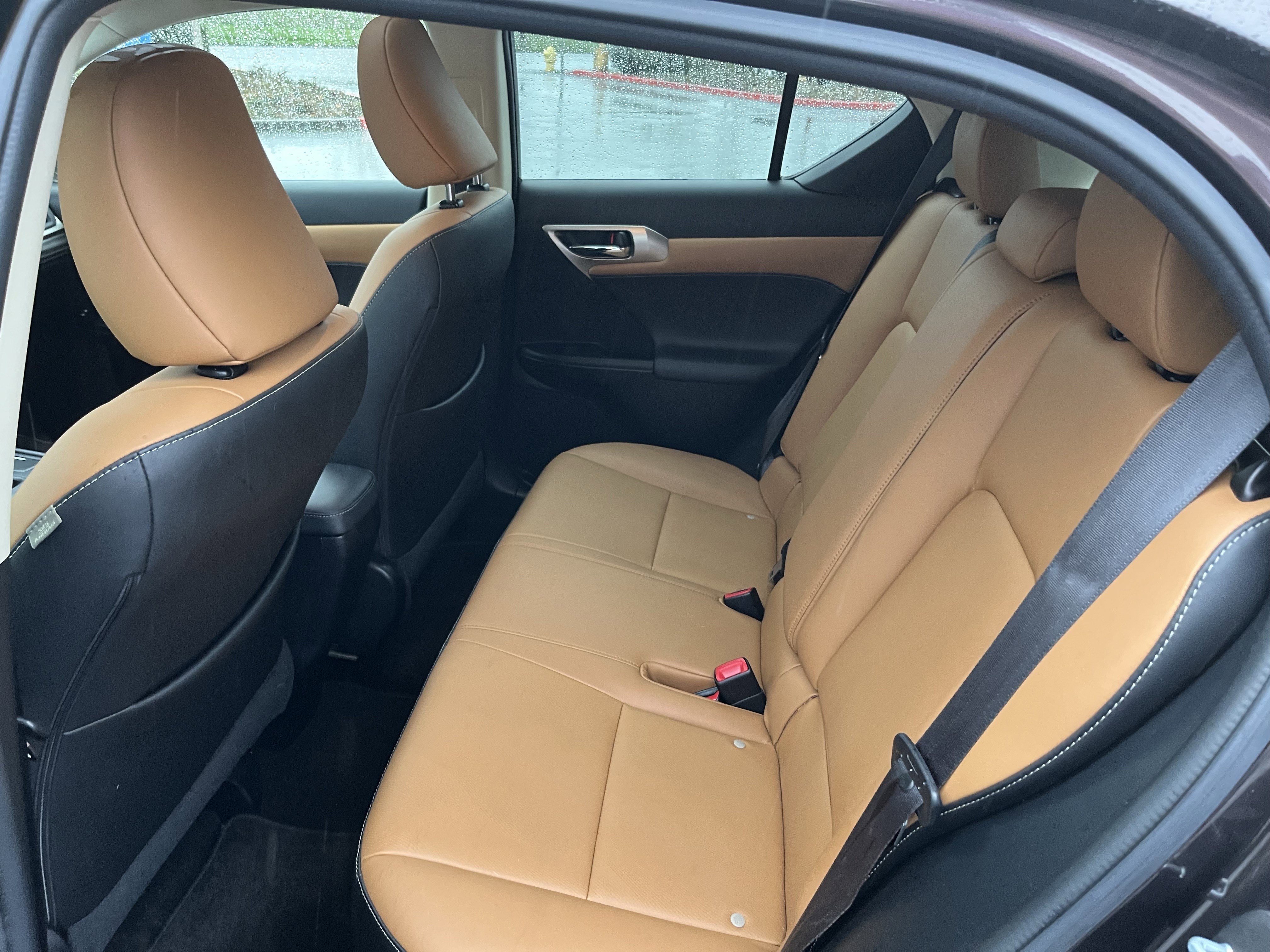 Used 2015 Lexus CT 200h image 13